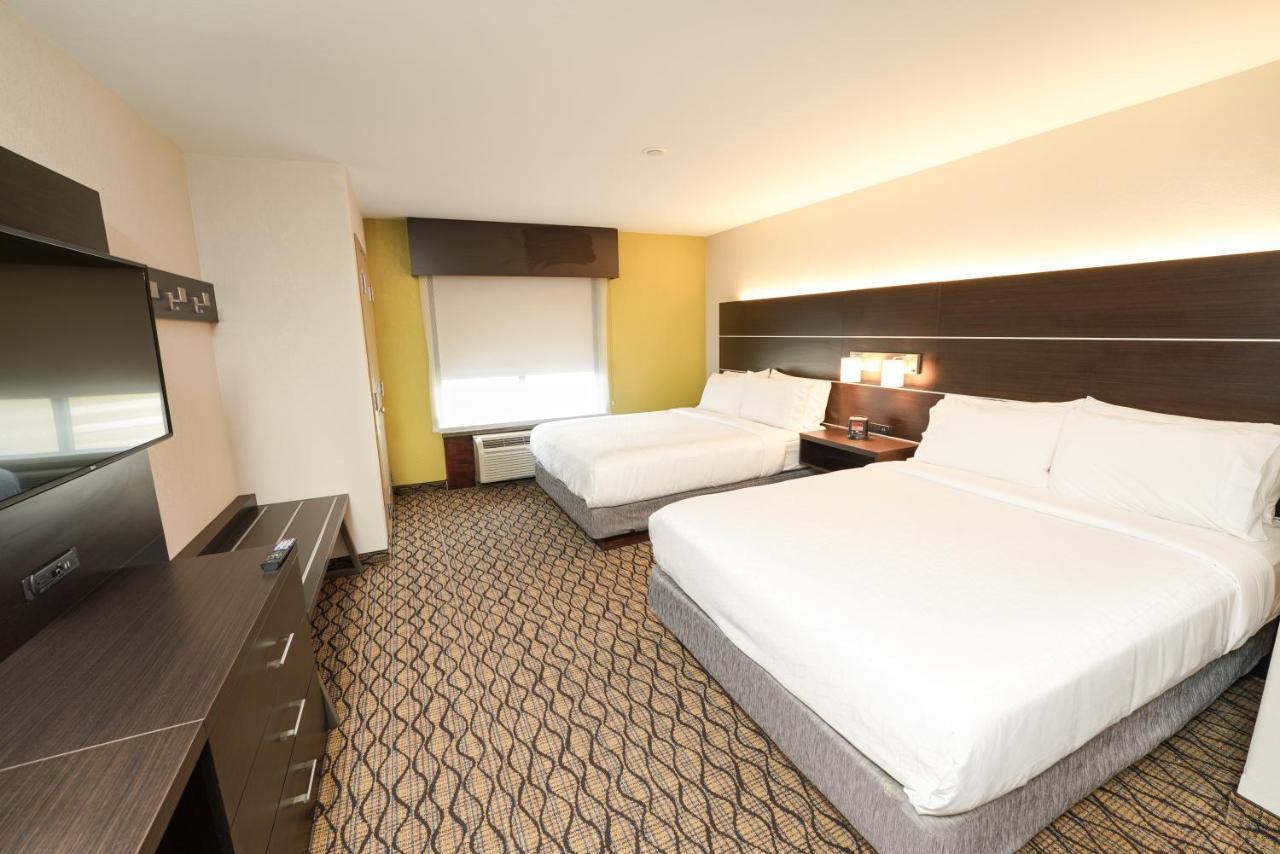 Holiday Express And Medical District By Ihg Springfield