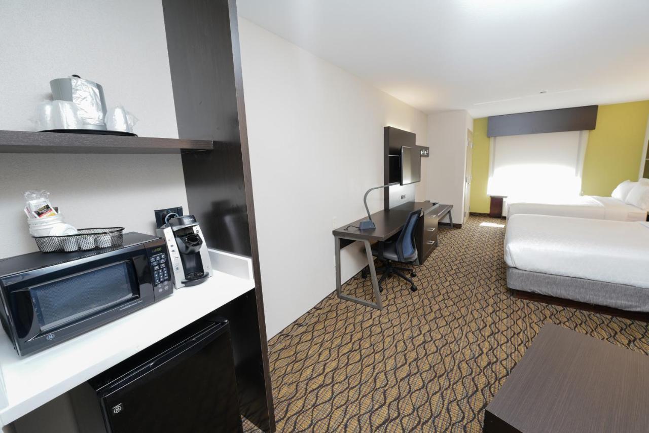 Hotel Express And Medical District By Ihg