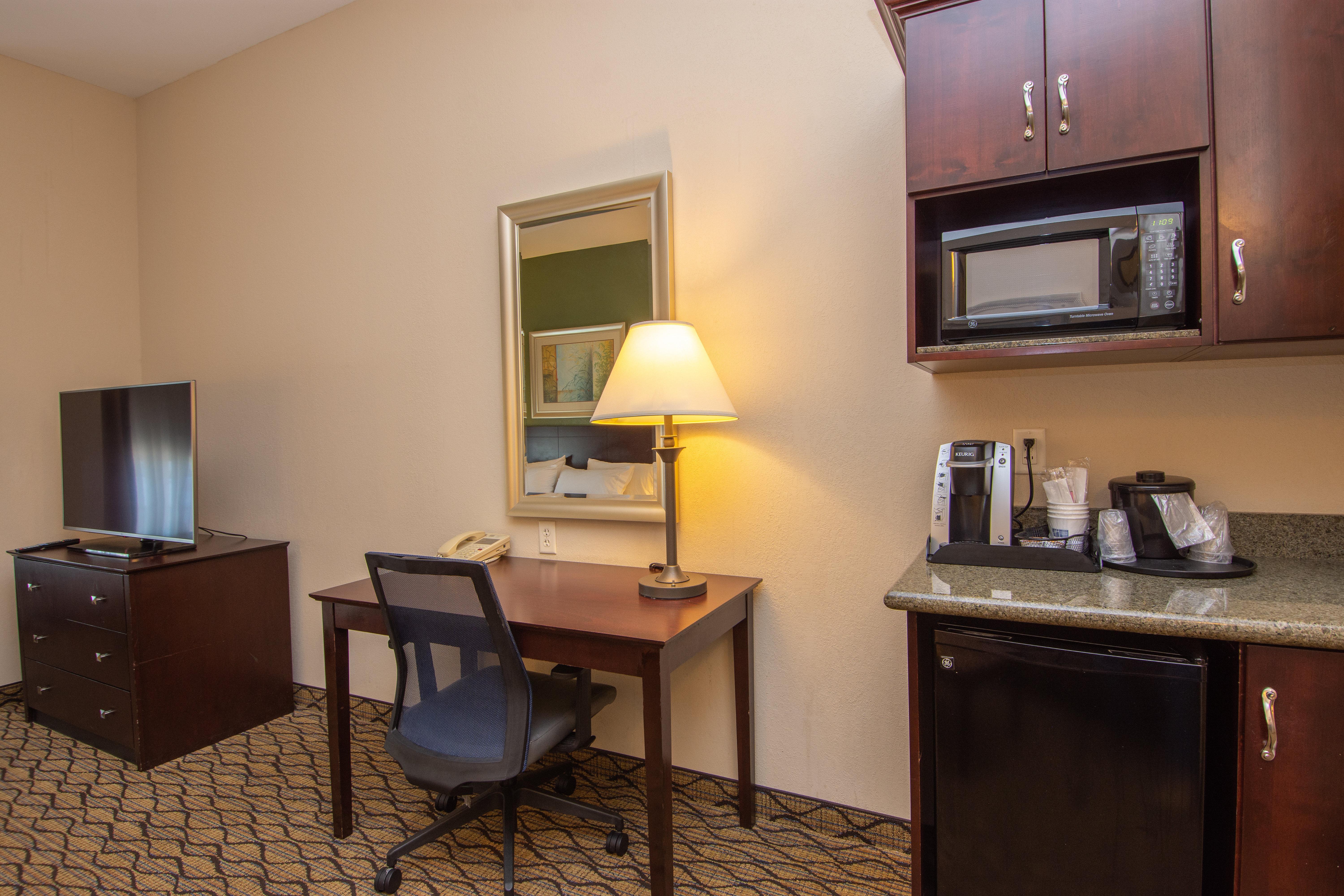 Holiday Express And Medical District By Ihg Hotel 2*