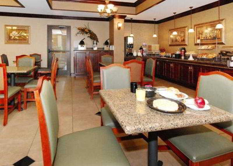 Hotel Holiday Express And Medical District By Ihg Springfield